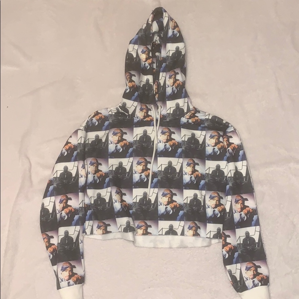 Cropped hoodie